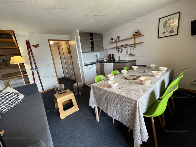 _clients_227321004_photos_20035h_1644249