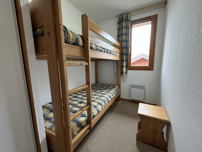 _clients_227321004_photos_20040c_1645559