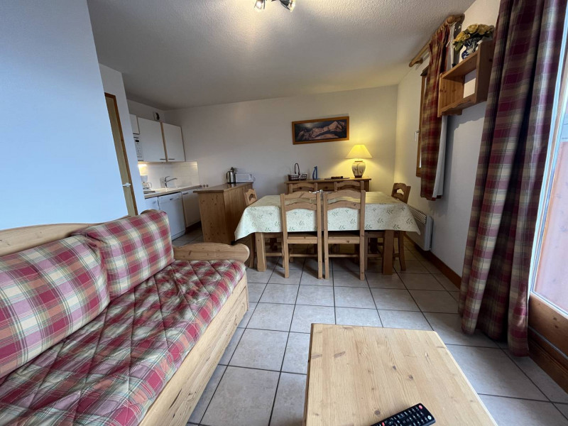 _clients_227321004_photos_20040f_1672216