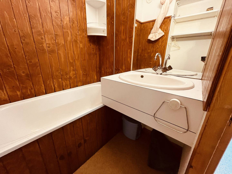 _clients_227321004_photos_20042e_1663548