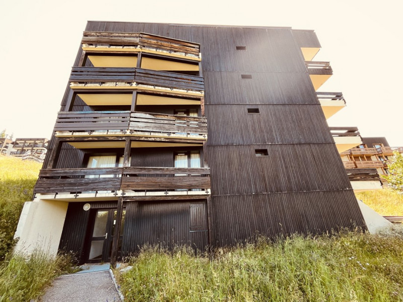 _clients_227321004_photos_20044k_1479283