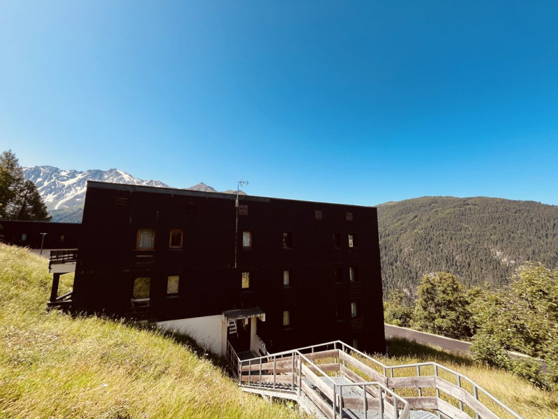 _clients_227321004_photos_20044o_1635621