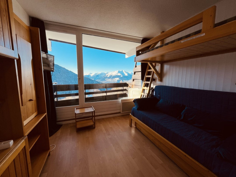 _clients_227321004_photos_20060b_1296222