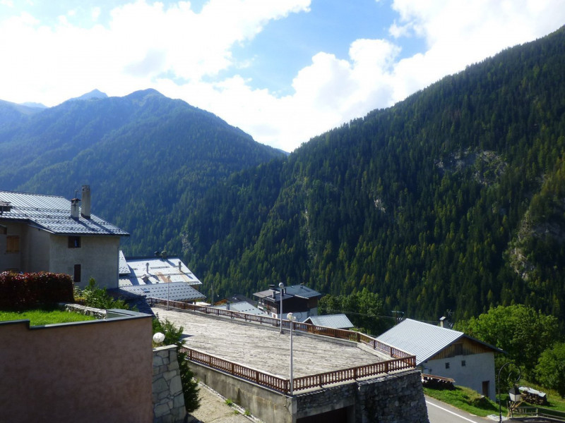 _clients_227321004_photos_20063j_1430672