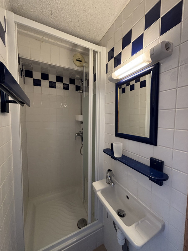 Divers