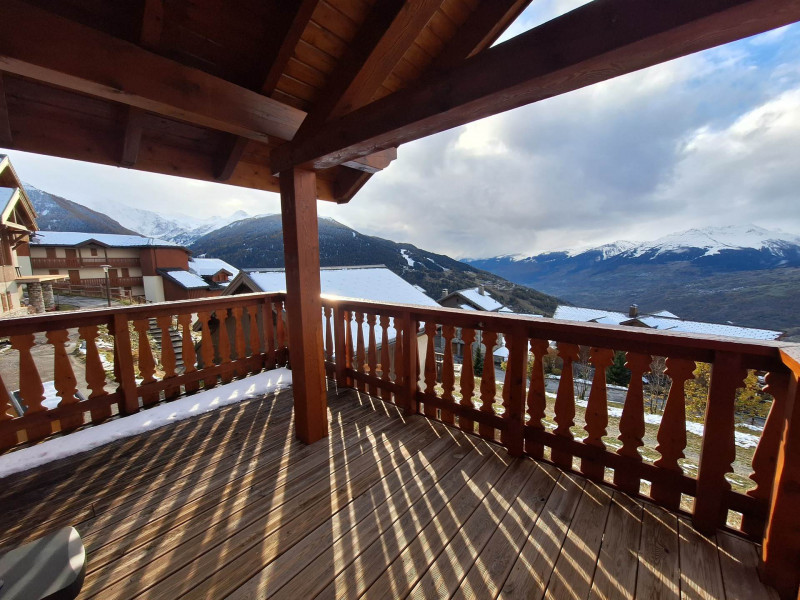 _lv_images__lot_0120390020_03_996302