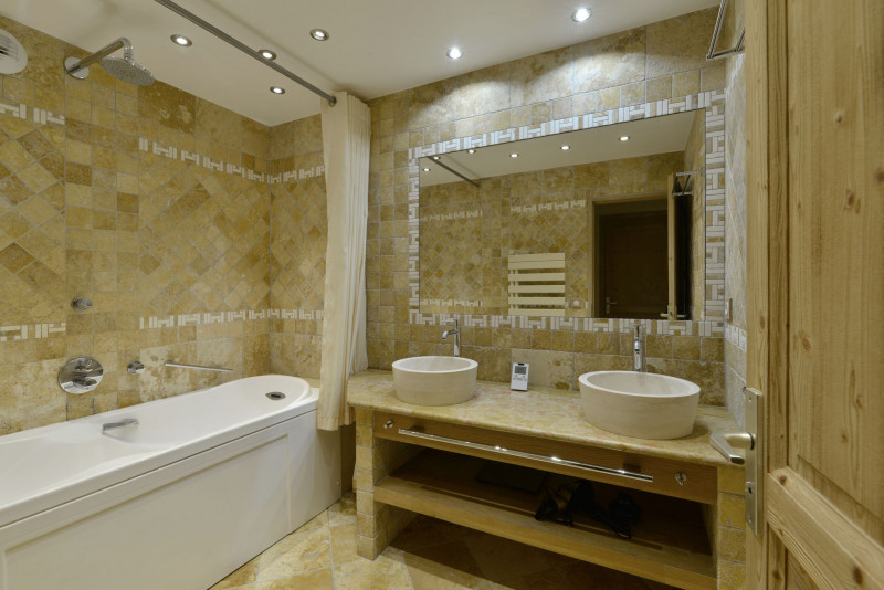 Divers