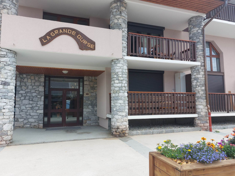 _lv_images__lot_0903000163_11_1396105