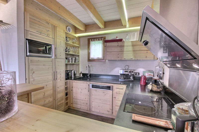 _lv_images__lot_0903000553_04_1431645