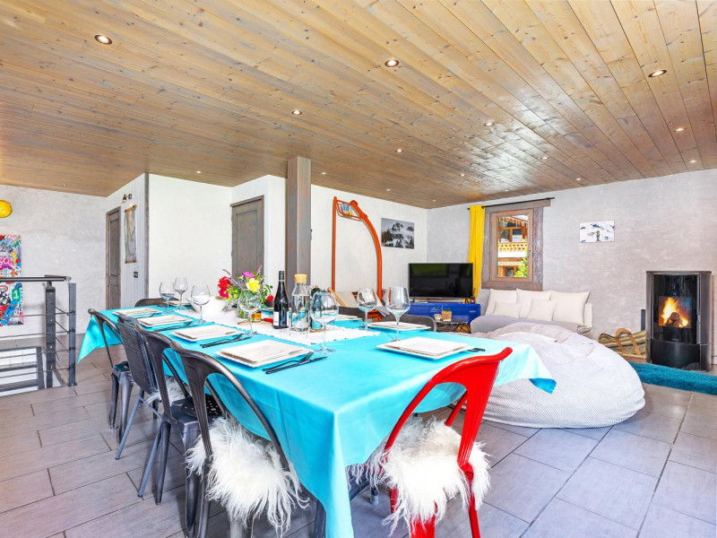 chalet-ama-dablam-essbereich1695639106-618cba6e-1433917