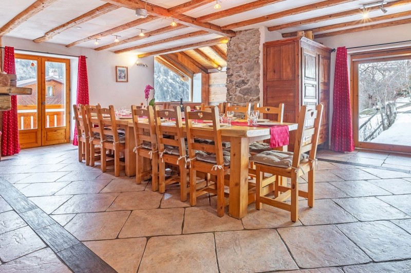 chalet-honore-salle-a-manger-53687