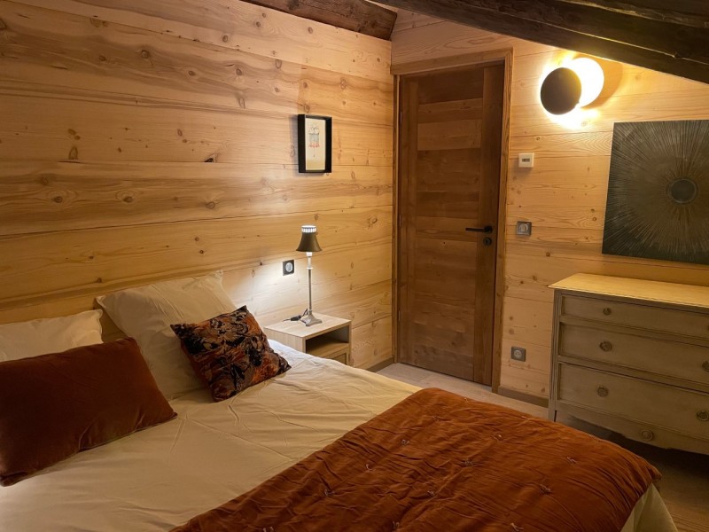 Chalet-vallée-bellecôte-chambre5