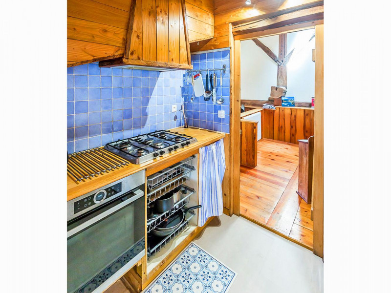 cuisine-chalet-myrtille-nancroix-2-172256