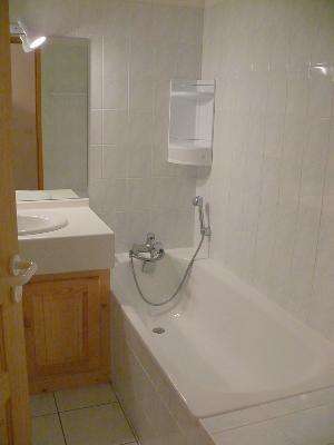 I-GRIVEIMMO-CLARI11-salle de bain