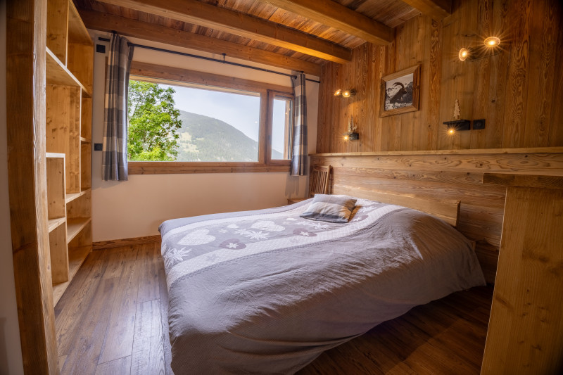 loan5561-hdr-1707535