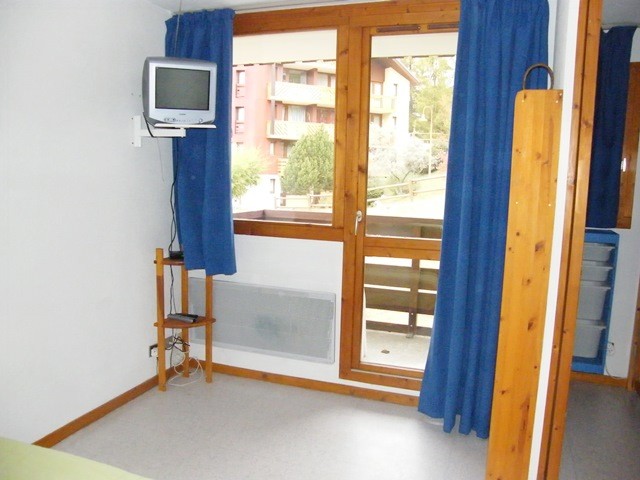 michailles-n-320-3-27793