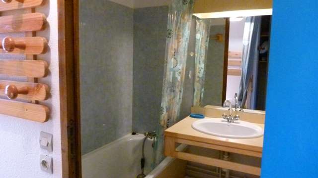 PRA151-salle de bains