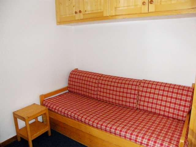 praz-i-25-3-27185