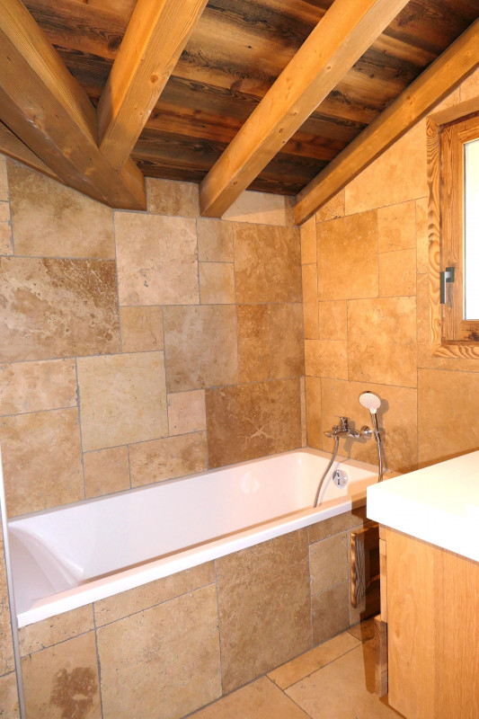 salle-de-bain-131924-1449822